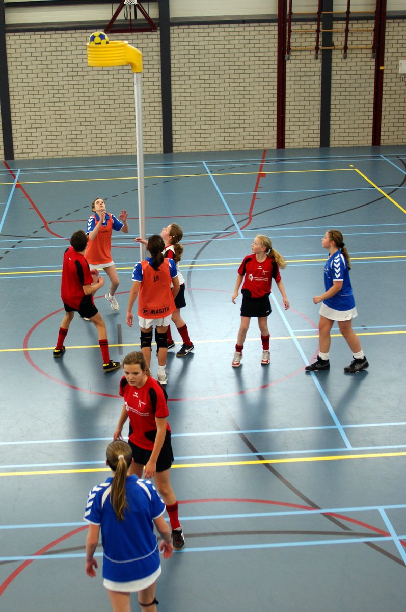 Korfbal C3  10 maart -012.JPG
